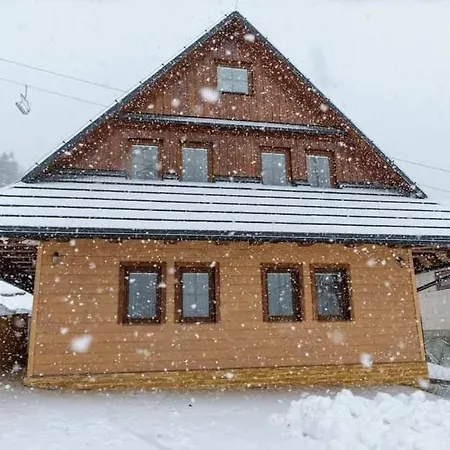 דירה Na Zjazdovke, Borovica, Valča